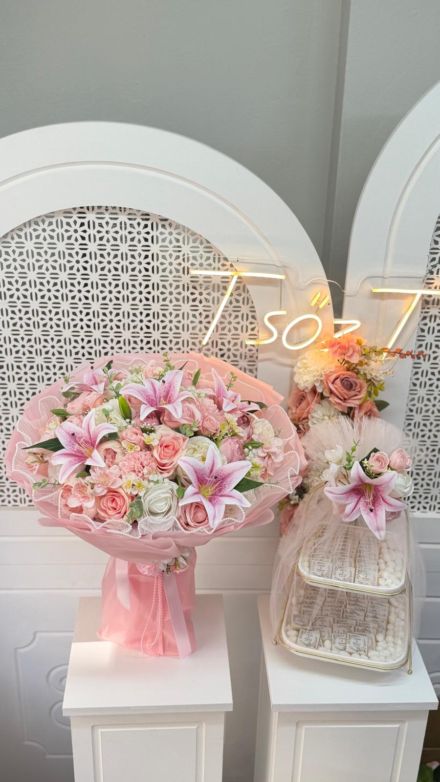 Pembe Kraliçe Set