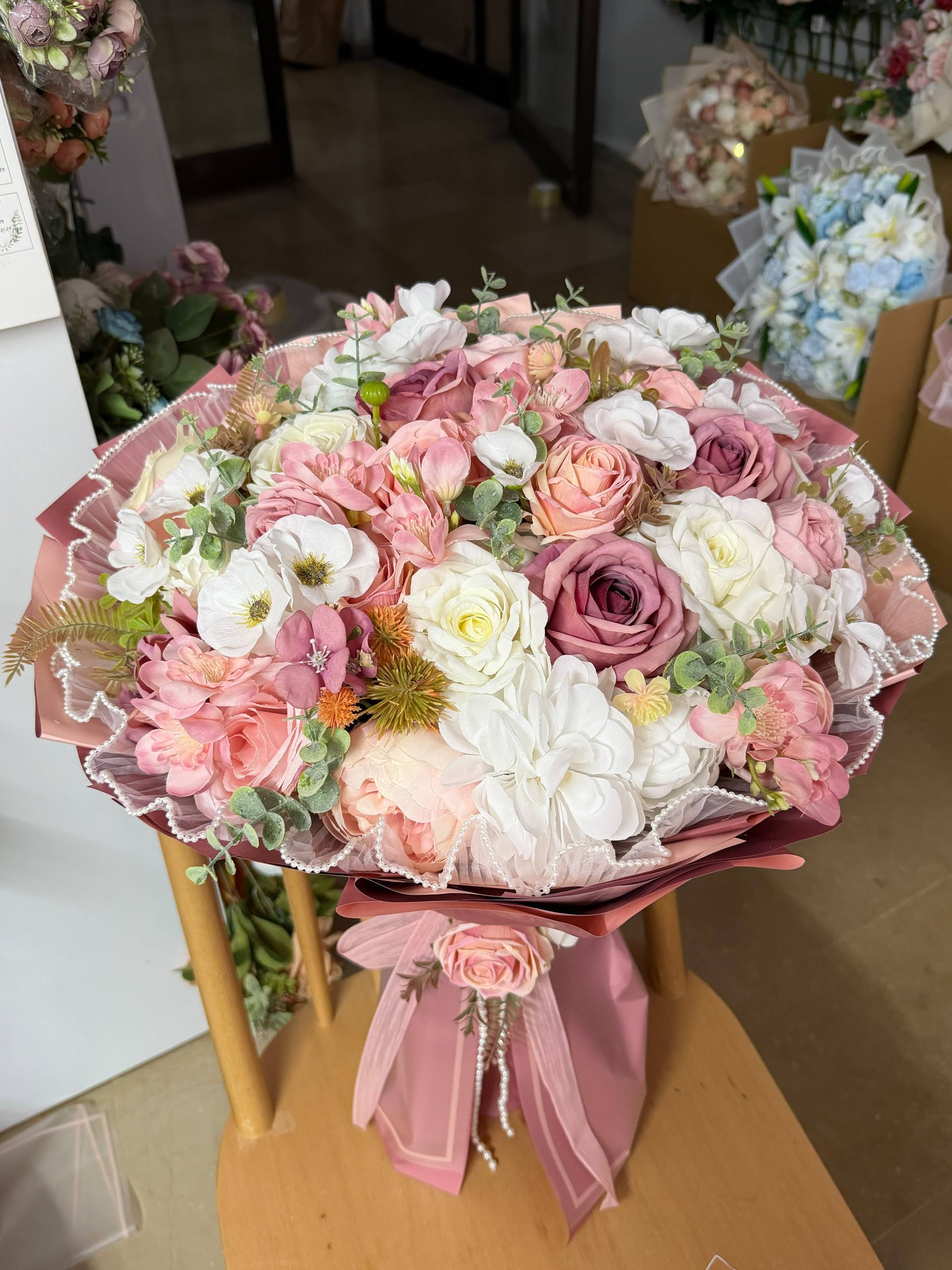 Loresa Flowers